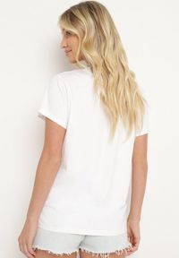 Born2be - Biały T-shirt z Krótkim Rękawem i Ozdobnym Nadrukiem Testolene. Okazja: na co dzień. Kolekcja: plus size. Kolor: biały. Materiał: jeans. Długość rękawa: krótki rękaw. Długość: krótkie. Wzór: nadruk. Styl: casual, klasyczny, wizytowy #3
