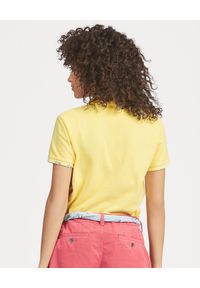 Ralph Lauren - RALPH LAUREN - Koszulka Classic Fit z logo. Typ kołnierza: polo. Kolor: żółty. Materiał: bawełna, materiał. Wzór: aplikacja, haft #5