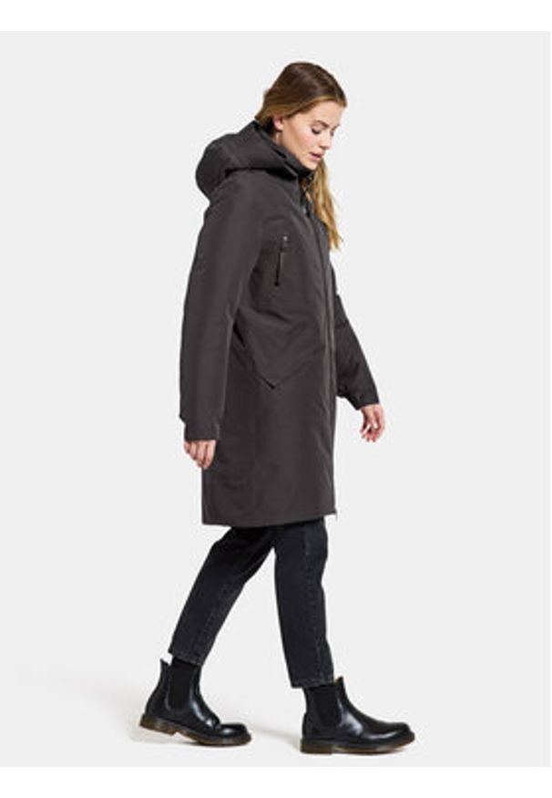 Didriksons Parka Bente Wns Parka 504921 Czarny Regular Fit. Kolor: czarny. Materiał: syntetyk