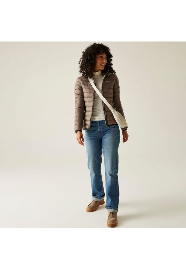 Regatta - Marizion Damska kurtka turystyczna z przegrodami z kapturem. Typ kołnierza: kaptur. Kolor: brązowy. Materiał: syntetyk, puch. Sezon: zima. Sport: turystyka piesza