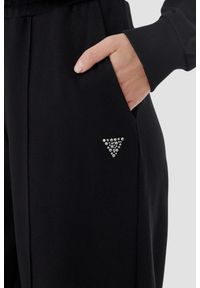 Guess - GUESS Czarne dresowe spodnie damskie Primula, Rozmiar XS. Kolor: czarny. Materiał: dresówka #4