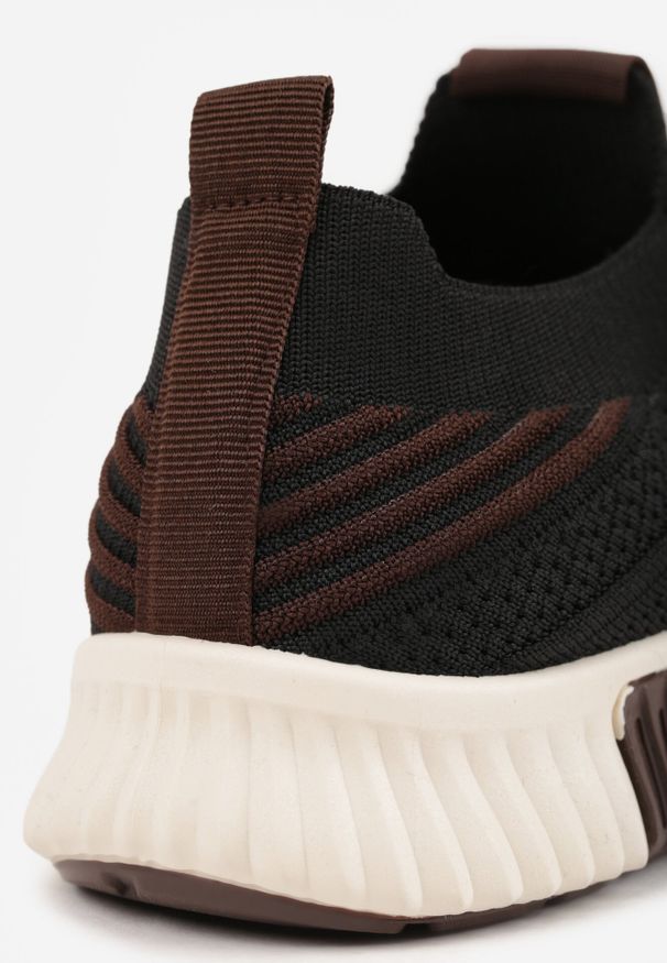 Born2be - Czarne Sneakersy z Podwójnym Sznurowaniem Fontarin. Nosek buta: okrągły. Kolor: czarny. Materiał: materiał. Obcas: na obcasie. Wysokość obcasa: niski