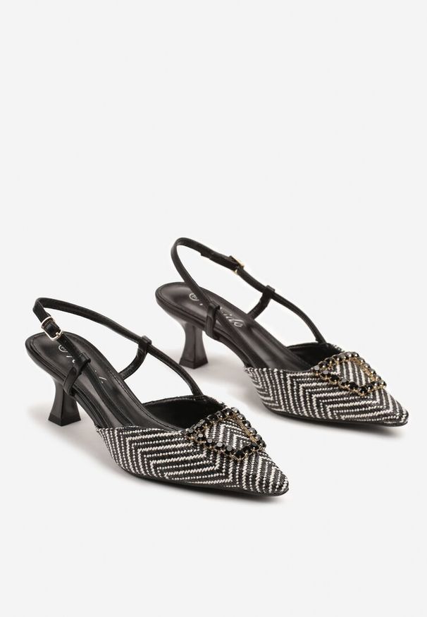 Born2be - Czarne Eleganckie Sandały na Obcasie Typu Kaczuszka z Aplikacją Eleadella. Okazja: na co dzień. Zapięcie: sprzączka. Kolor: czarny. Materiał: jeans. Wzór: aplikacja. Obcas: na obcasie. Styl: elegancki. Wysokość obcasa: średni