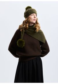 Ochnik - Beret damski z pomponem w kolorze khaki. Kolor: zielony. Materiał: poliester. Styl: casual, elegancki