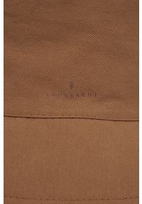Trussardi Jeans - Trussardi kapelusz bawełniany kolor brązowy bawełniany. Kolor: brązowy. Materiał: bawełna