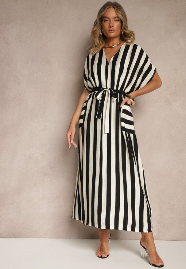 Renee - Czarna Pudełkowa Sukienka z Wiskozą z Motywem Pasków i Wiązaniem Lumierae. Okazja: na co dzień. Kolor: czarny. Materiał: wiskoza. Styl: elegancki, casual