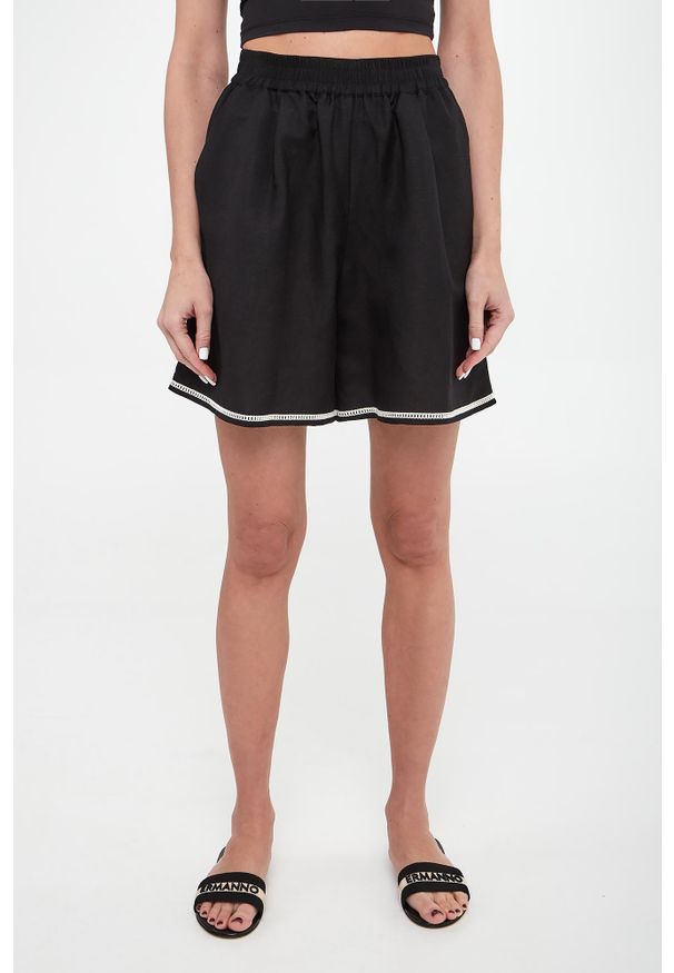 Twinset U&B - Szorty damskie lniane TWINSET U&B. Materiał: len