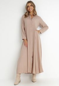 Born2be - Jasnobeżowa Sukienka Controllable. Okazja: na co dzień. Kolor: beżowy. Długość rękawa: długi rękaw. Typ sukienki: rozkloszowane, szmizjerki. Styl: casual, klasyczny. Długość: maxi #5