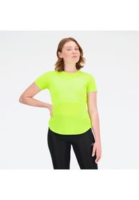 Koszulka damska New Balance WT23222THW – zielona. Kolor: zielony. Materiał: poliester, materiał. Sport: fitness