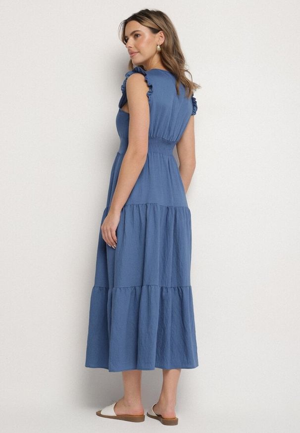 Born2be - Niebieska Wiskozowa Sukienka z Falbankami Sadoline. Okazja: na co dzień. Typ kołnierza: kołnierz z falbankami. Kolor: niebieski. Materiał: wiskoza. Styl: casual, boho