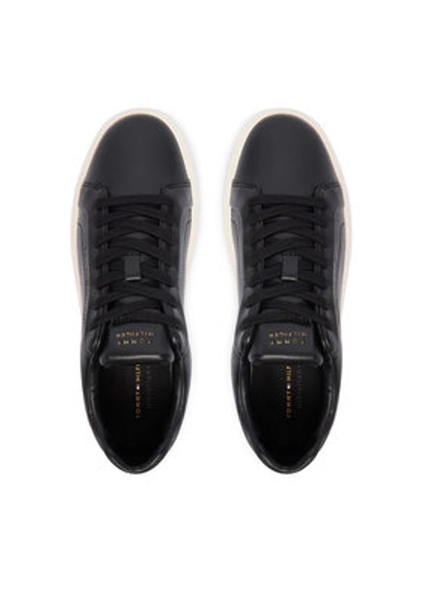 TOMMY HILFIGER - Tommy Hilfiger Sneakersy Icon Court Light Weight Shinny FW0FW08949 Czarny. Kolor: czarny. Materiał: skóra