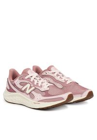 New Balance Sneakersy Fresh Foam Arishi V4 WARIS7AU Różowy. Kolor: różowy. Materiał: materiał #3