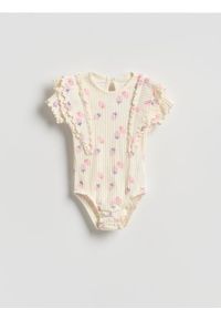 Reserved - Wzorzyste body z falbankami - złamana biel. Materiał: dzianina, bawełna #1