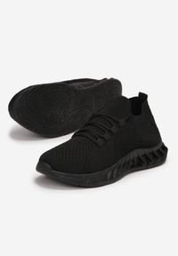 Born2be - Czarne Buty Sportowe Casoclus. Wysokość cholewki: przed kostkę. Nosek buta: okrągły. Zapięcie: bez zapięcia. Kolor: czarny. Materiał: materiał, dresówka. Szerokość cholewki: normalna #5