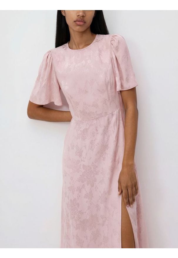 Reserved - Sukienka z wiskozy - pastelowy róż. Kolor: różowy. Materiał: wiskoza. Styl: klasyczny