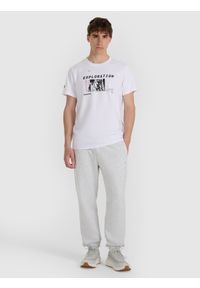 4f - 4F T-shirt regular z nadrukiem męski - biały XL. Okazja: na co dzień. Kolor: biały. Materiał: materiał, bawełna. Wzór: nadruk. Styl: casual #2