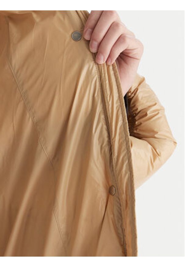 ViCOLO Kurtka puchowa TF0086 Beżowy Regular Fit. Kolor: beżowy. Materiał: syntetyk