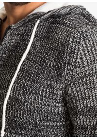 Sweter z kapturem bonprix czarny melanż. Typ kołnierza: kaptur. Kolor: czarny. Materiał: materiał, akryl. Wzór: melanż #3