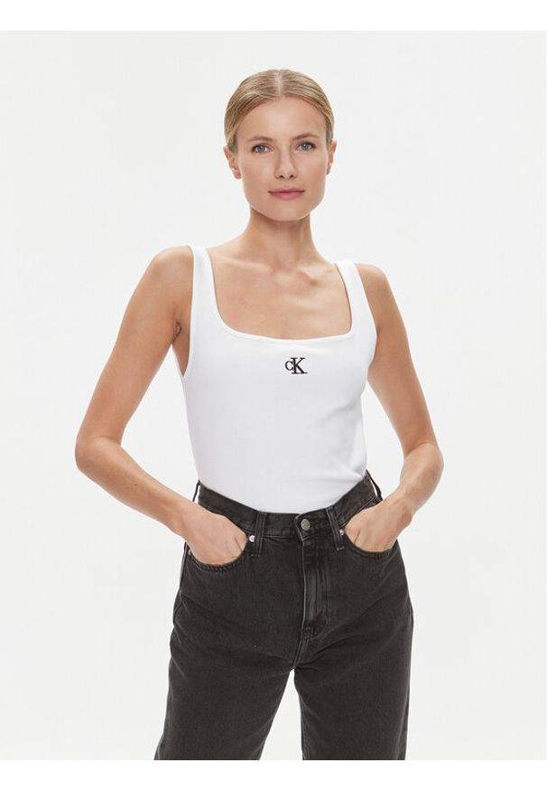 Calvin Klein Jeans Top J20J223192 Biały Relaxed Fit. Kolor: biały. Materiał: bawełna