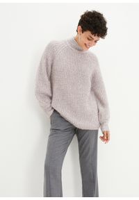 bonprix - "Sweter z przędzy ""piórkowej""". Kolor: biały