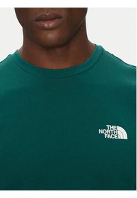 The North Face T-Shirt NF0A87NG6GI1 Zielony Regular Fit. Kolor: zielony. Materiał: bawełna