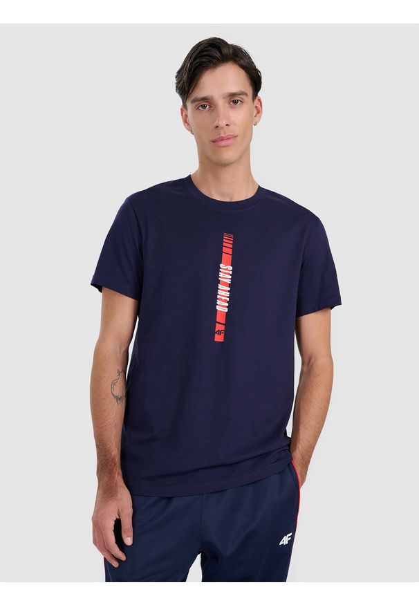 4f - 4F T-shirt regular z nadrukiem męski - granatowy XXL. Okazja: na co dzień. Kolor: niebieski. Materiał: bawełna, materiał. Wzór: nadruk. Styl: casual