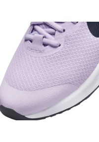 Buty do biegania Nike Revolution 6 Nn Jr DD1096 500 fioletowe. Zapięcie: rzepy. Kolor: fioletowy. Materiał: guma. Szerokość cholewki: normalna. Model: Nike Revolution #5