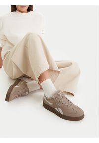 Reebok Sneakersy CEO-FORTE LOUNGER DOUBLE UP AR30255WTCC Brązowy. Kolor: brązowy. Materiał: zamsz, skóra #3