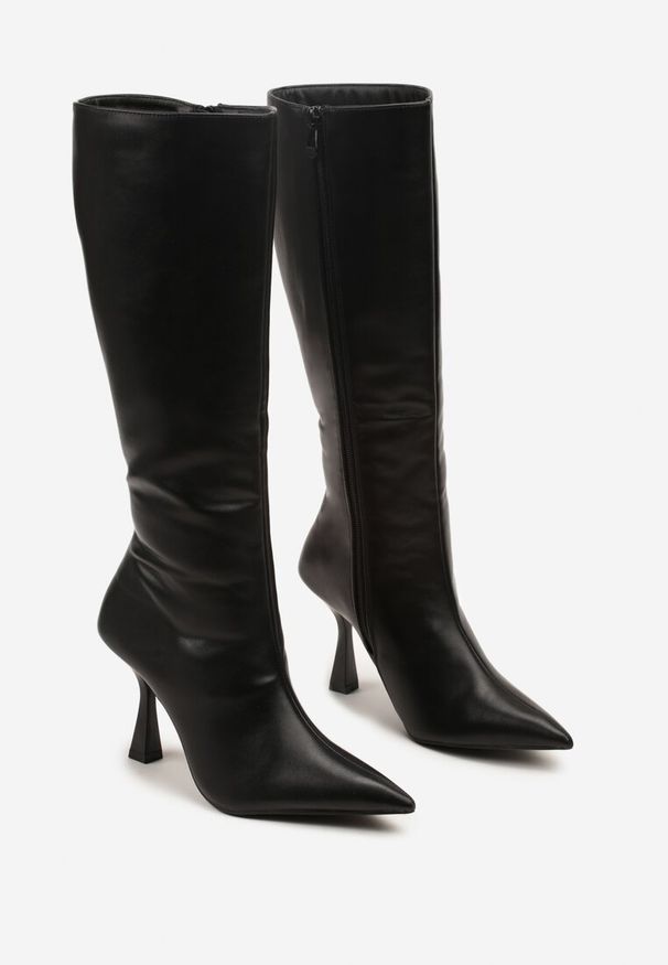 Born2be - Czarne Kozaki na Szpilce z Noskiem w Szpic Deinome. Kolor: czarny. Wzór: ze splotem. Obcas: na szpilce