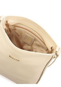 Kazar - Skórzana torebka listonoszka na pasku. Kolor: beżowy. Materiał: skórzane. Styl: casual, klasyczny #2