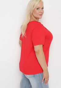Born2be - Czerwony T-shirt Koszulka z Krótkim Rękawem z Dekoltem Ozdobionym Koronką i Cyrkoniami Lovita. Kolekcja: plus size. Kolor: czerwony. Materiał: koronka. Długość rękawa: krótki rękaw. Długość: krótkie. Wzór: aplikacja, koronka. Styl: klasyczny, elegancki #5