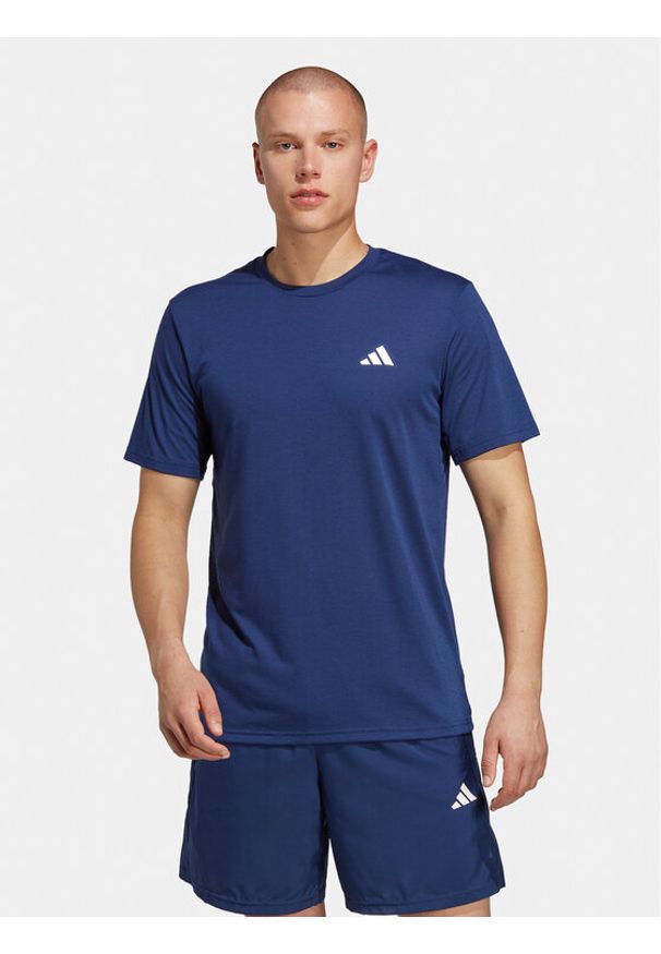 Adidas - adidas Koszulka techniczna Train Essentials IC7422 Niebieski Regular Fit. Kolor: niebieski. Materiał: syntetyk