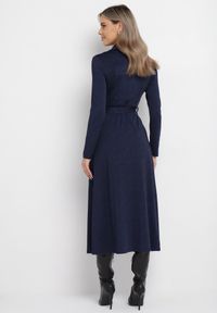 Born2be - Granatowa Rozkloszowana Sukienka Koszulowa z Wiązanym Paskiem Cheresin. Kolor: niebieski. Materiał: materiał. Typ sukienki: koszulowe. Długość: midi #3