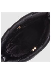 Valentino by Mario Valentino - VALENTINO Mała pikowana torebka crossbody. Kolor: czarny. Materiał: pikowane