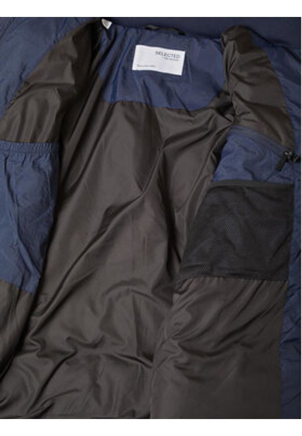 Selected Homme Kurtka zimowa Cooper 16089957 Granatowy Regular Fit. Kolor: niebieski. Materiał: syntetyk. Sezon: zima