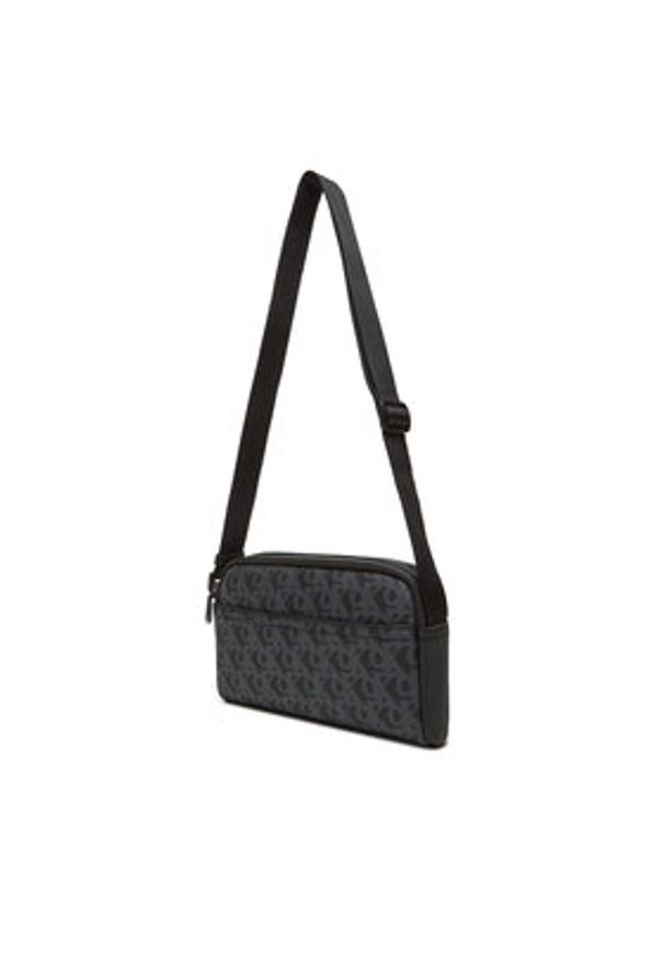 Calvin Klein Jeans Saszetka Matte Aop Camera Bag 22 LV04G3114G Czarny. Kolor: czarny. Materiał: skóra
