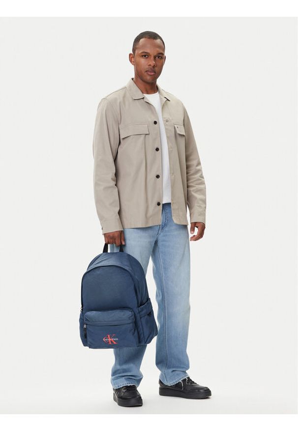 Calvin Klein Plecak Bold Round Backpack LV04D3114G Granatowy. Kolor: niebieski. Materiał: materiał