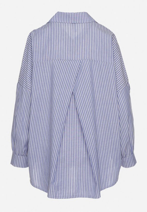 Born2be - Niebieska Bawełniana Koszula Oversize w Paski ze Ściągaczem Elineola. Okazja: na co dzień. Typ kołnierza: kołnierzyk klasyczny. Kolor: niebieski. Materiał: bawełna. Wzór: paski. Styl: sportowy, klasyczny, elegancki, casual