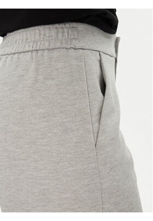 Fransa Spodnie materiałowe 20615134 Szary Regular Fit. Kolor: szary. Materiał: syntetyk