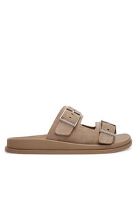 Calvin Klein Klapki City Sandal Buckle Suede HW0HW03130 Beżowy. Kolor: beżowy. Materiał: zamsz, skóra #1