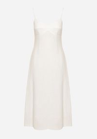 Born2be - Biała Sukienka o Rozkloszowanym Kroju na Ramiączkach Naouise. Okazja: na wesele, na randkę, na ślub cywilny. Typ kołnierza: dekolt w kształcie V. Kolor: biały. Materiał: lakier, tkanina. Długość rękawa: na ramiączkach. Sezon: lato. Typ sukienki: rozkloszowane, oversize #3