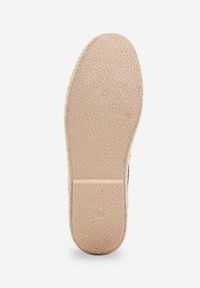 Born2be - Czarne Espadryle z Ażurowej Siateczki Ozdobione Plecionką Lanivesa. Okazja: na co dzień. Kolor: czarny. Materiał: jeans, len. Szerokość cholewki: normalna. Wzór: aplikacja, ażurowy. Sezon: lato. Styl: elegancki, klasyczny, wakacyjny, casual #7