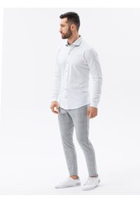 Ombre Clothing - Koszula męska dzianinowa z długim rękawem - biała V1 K540 - XXL. Kolor: biały. Materiał: dzianina. Długość rękawa: długi rękaw. Długość: długie. Wzór: kropki