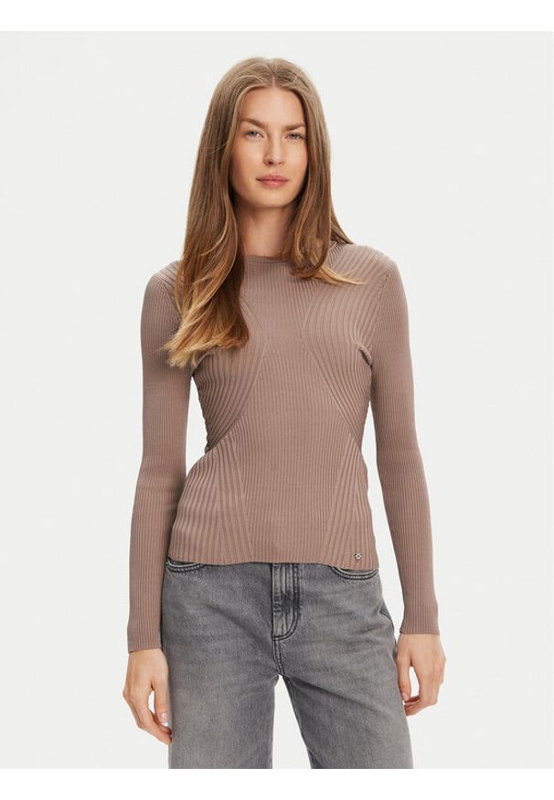 Guess Sweter W5YR08 Z0040 Brązowy Regular Fit. Kolor: brązowy. Materiał: syntetyk