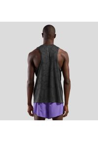 Koszulka bez rękawów męska Odlo ZEROWEIGHT ENGINEERED CHILL-TEC Tank crew neck. Kolor: czarny. Długość rękawa: bez rękawów. Sport: bieganie