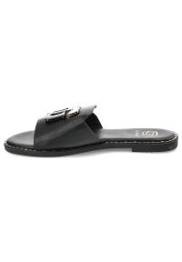 Czarne Klapki Givana Stylowe Obuwie Damskie. Okazja: na co dzień. Kolor: czarny. Materiał: skóra. Sezon: lato. Styl: elegancki #3