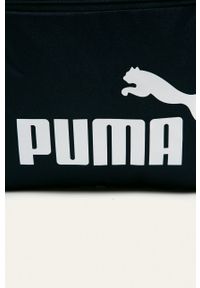 Puma Plecak 75487 damski kolor granatowy duży z nadrukiem. Kolor: niebieski. Wzór: nadruk #2