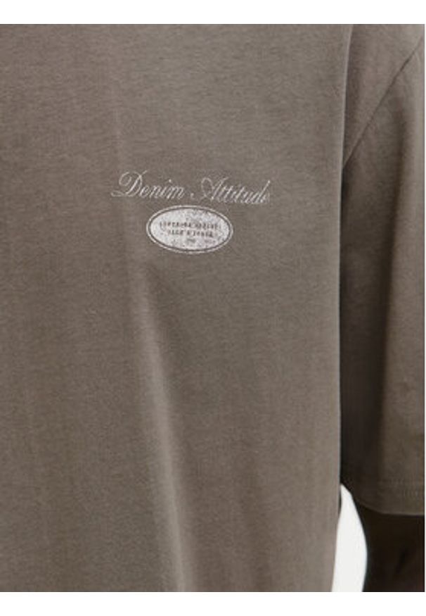 Jack & Jones T-Shirt Edover 12288005 Brązowy Regular Fit. Kolor: brązowy. Materiał: bawełna