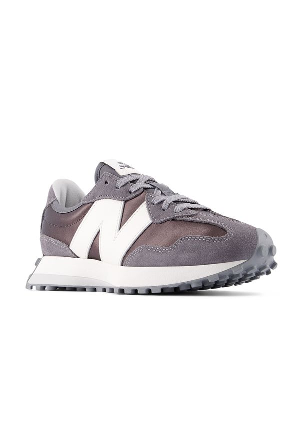 Buty damskie New Balance WS327GLB – szare. Okazja: na co dzień. Kolor: szary. Materiał: zamsz, materiał, guma, syntetyk, dresówka. Szerokość cholewki: normalna. Sezon: wiosna