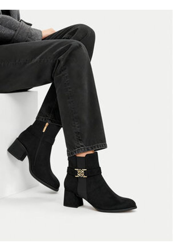 Nine West Botki CEO-NIBAL-01 Czarny. Kolor: czarny. Materiał: materiał